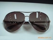 北京鸿泽天诚科贸 眼镜销售领域的最新动态与服务解析